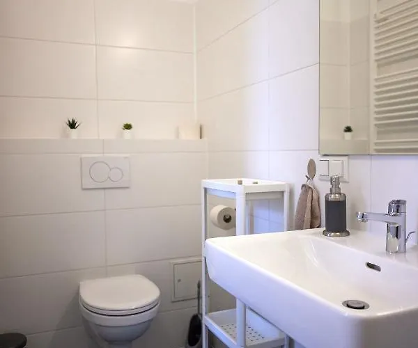 Close To Metro Iii Apartman